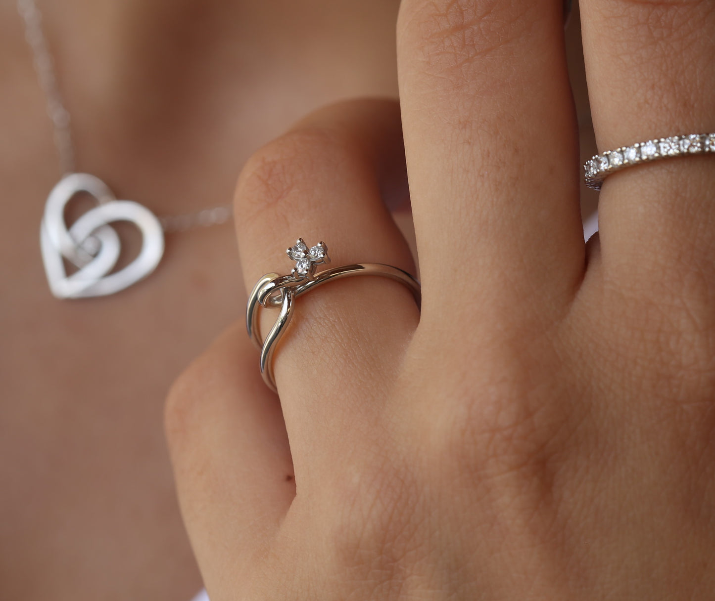 18K Gold Tangled Diamond Ring