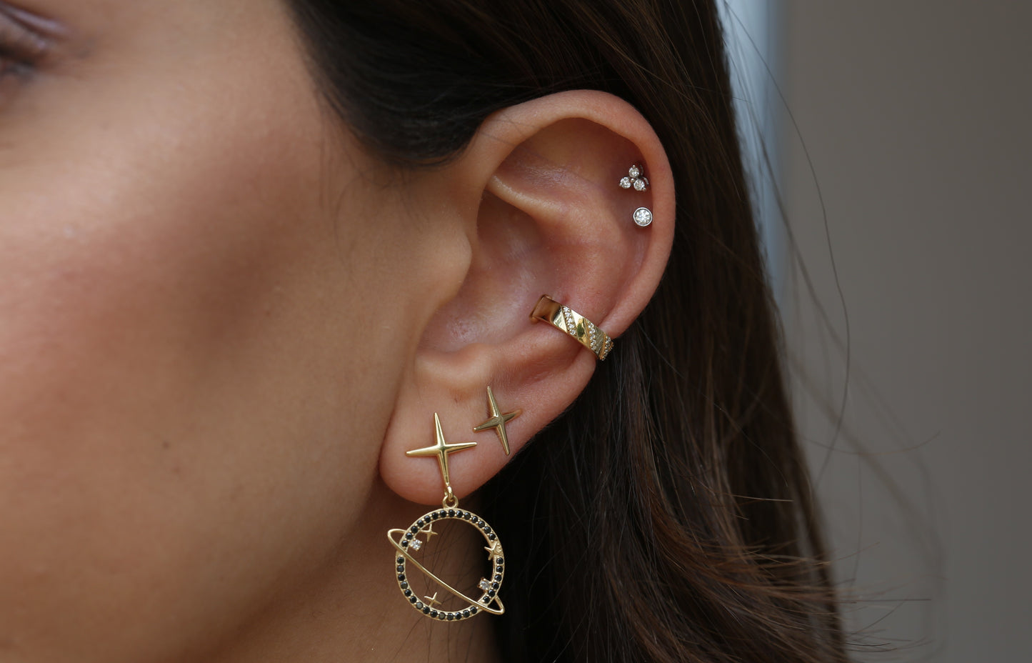 18K Gold Space Earring